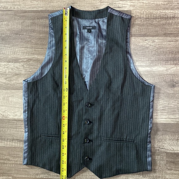 Alfani Vest size S - Picture 4 of 8